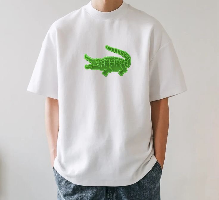 T-shirt com impressão 3D direta — crocodilo impresso em relevo na Madeira